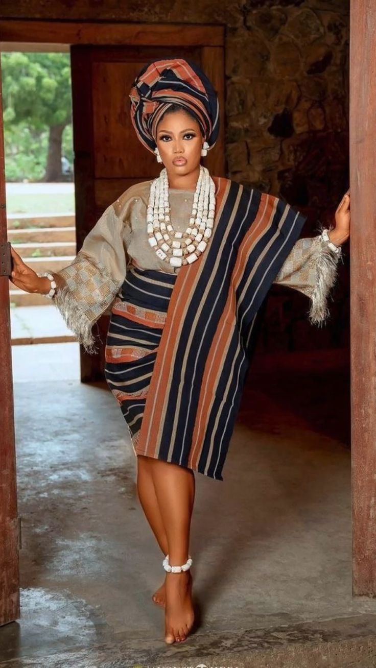 Lace Blouse and Hand Woven Wrapper Set